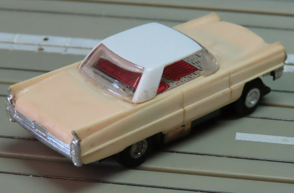 Faller AMS 4856 -- Cadillac Coupe mit Blockmotor, 60er Jahre Spielzeug (DEZ531)