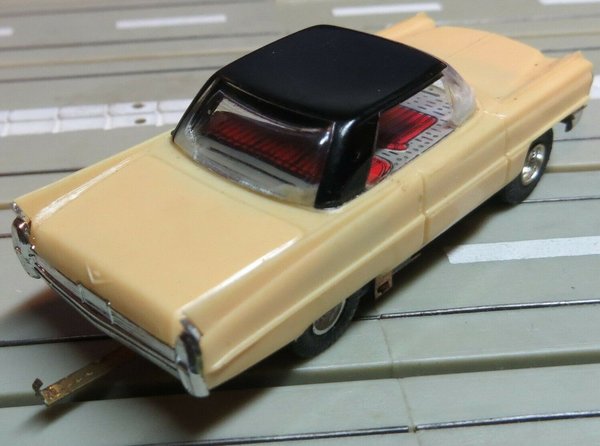 Faller AMS 4856 ~~ Cadillac Coupe mit Flachankermotor, 60er Jahre Spielzeug (EBS437)