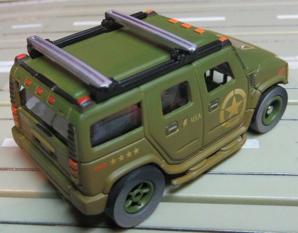 für H0 Slotcar Racing Modellbahn -- Hummer H2 mit XTraction Chassis in OVP