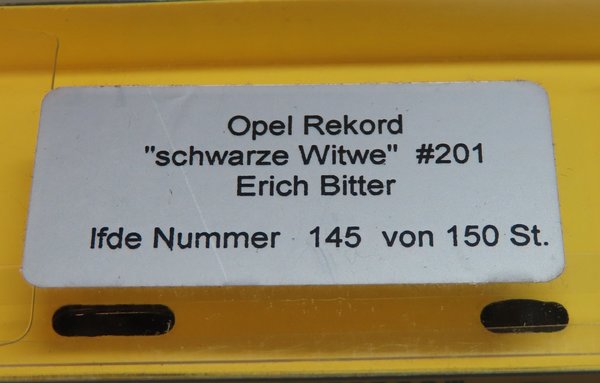 Für H0 Slotcar Racing Modellbahn - Opel Rekord *schwarze Witwe*, kompatibel mit Faller AMS Bahn #145