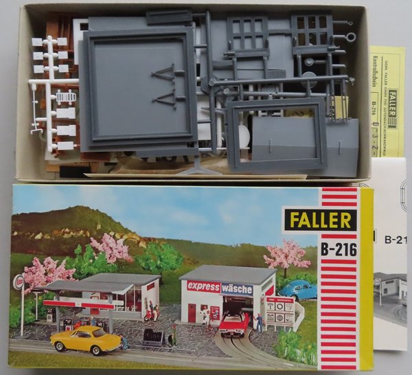 Faller AMS - B-216 Tankstelle/Waschanlage, 60er Jahre -- Sammlerstück #DEZ2652