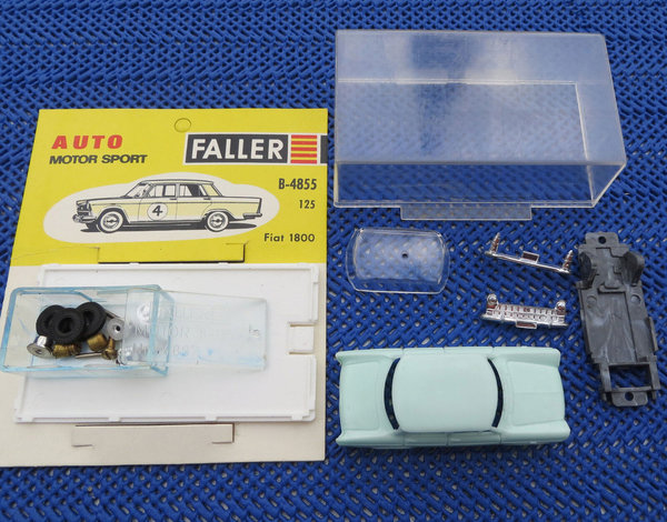 Faller AMS 4855 -- Fiat 1800 Bausatz, 60er Jahre Spielzeug #EBS819