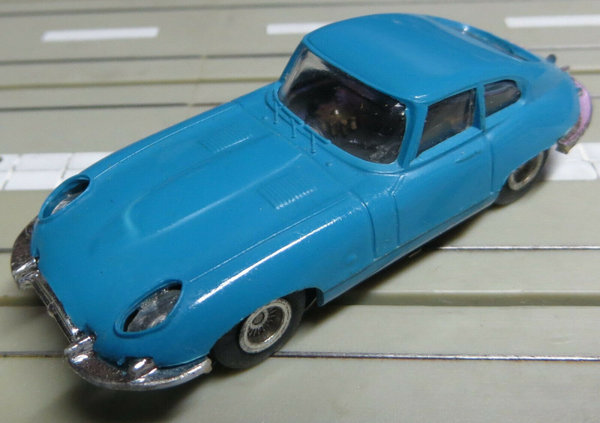 Faller AMS -- Jaguar E-Type mit Flachankermotor, 60er Jahre Spielzeug / H0 Maßstab 1:64  (EBS125)