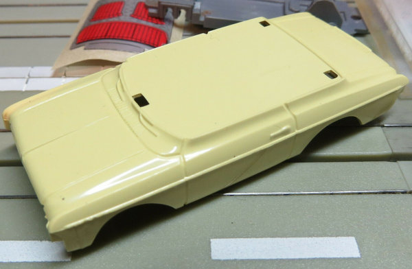 Faller AMS 4804 -- Ford 20 M Bausatz , 60er Jahre Spielzeug (EBS174)