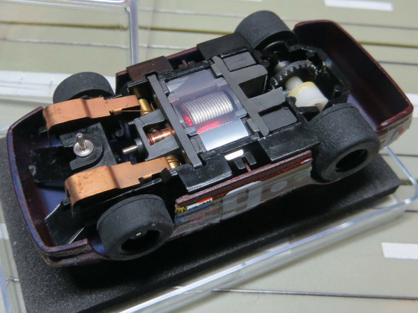 Für H0 Slotcar Racing Modellbahn -- Nascar mit Tyco Motor in Box #EBS600