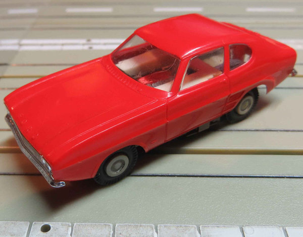 Faller AMS 5650 -- Ford Capri mit Flachankermotor, 60er Jahre Spielzeug / H0 Maßstab 1:64 (EBS267)