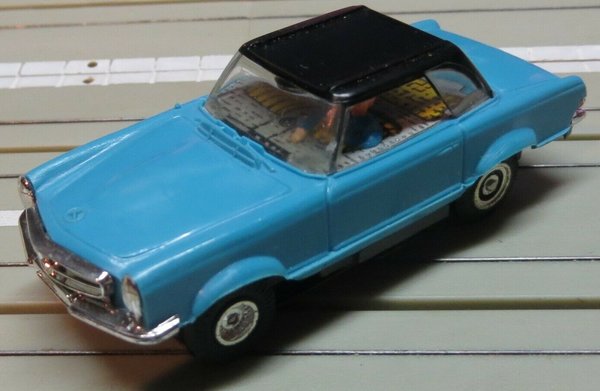 Faller AMS 4851 - Mercedes 230 Coupe mit Blockmotor, 60er Jahre Spielzeug (EBS334)