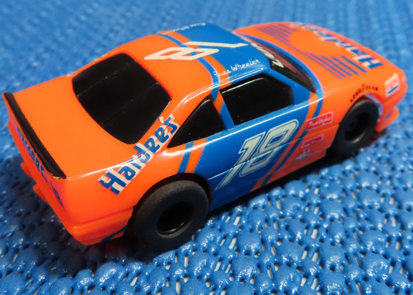 Für H0 Slotcar Racing Modellbahn -- Chevy Nascar mit Tyco Motor (DBW257)