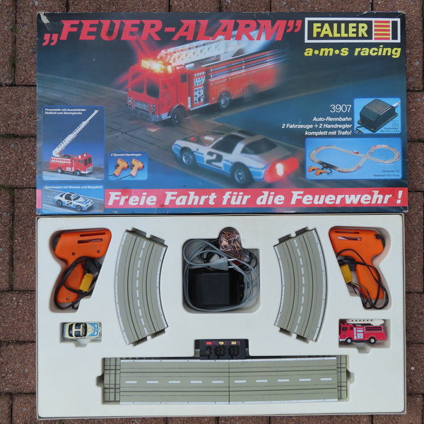 Faller 3907 -- Komplettpackung *Feuer-Alarm*, 70er Jahre Spielzeug (DEZ904)