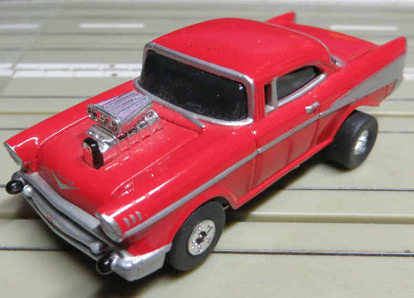Für H0 Slotcar Racing Modellbahn -- 1957er Chevrolet Bel Air (EBS433)