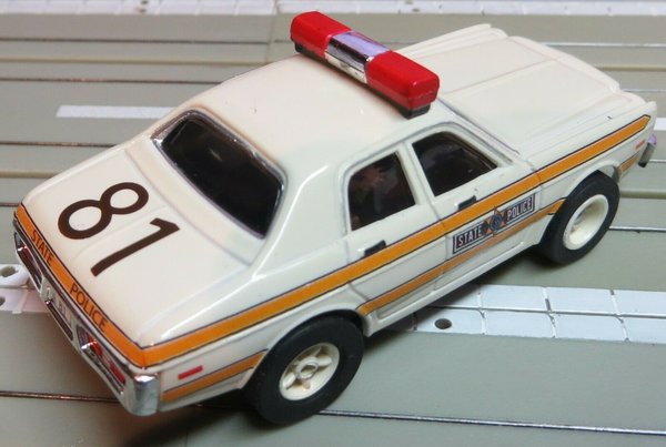 für H0 Slotcar Modellbahn ~ Illinois State Police mit XTraction Chassis mit OVP