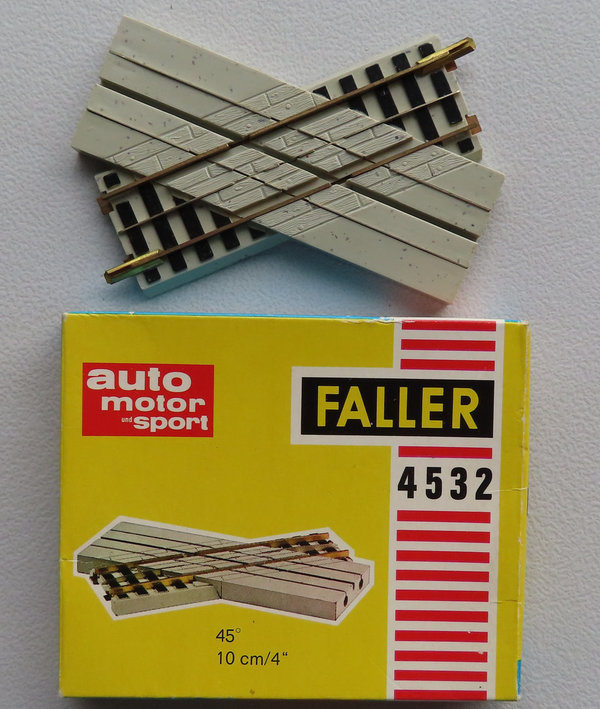 Faller AMS 4532 ~~ Schiene kreuzt Straße in OVP, 60er Jahre Spielzeug (BNL1921)