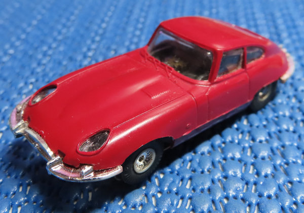 Faller AMS ~~  Jaguar E-Type mit Flachankermotor, 60er Jahre Spielzeug / H0 Maßstab 1:64 (DBW308)