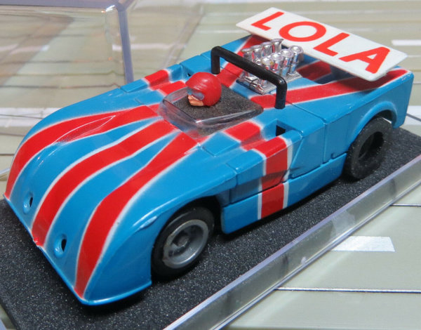 H0 Slotcar Racing Modellbahn ~~ seltener  Lola T 260 mit Tyco Motor (EBS524)