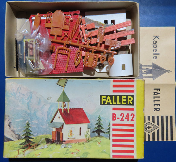 Faller AMS B-242 -- Kapelle in OVP, 60er Jahre Spielzeug (DEZ1290)