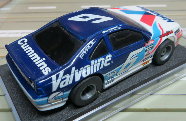 H0 Slotcar Racing Modellbahn -- Nascar *No 6* mit Tyco Chassis in Box EBS560